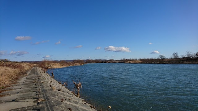 札内川ゴルフ場 - Photo 1