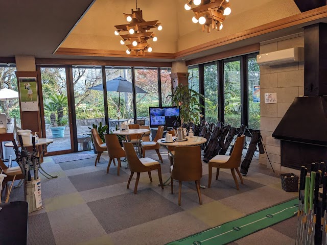 狭山リバーサイドゴルフコース  - Photo 1