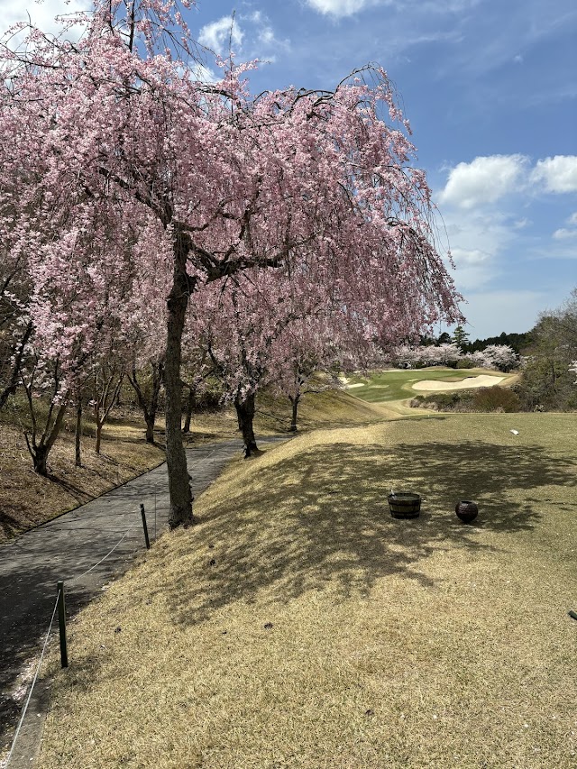滋賀カントリー倶楽部 - Photo 1
