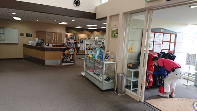下関ゴールデンゴルフクラブ - Photo 3