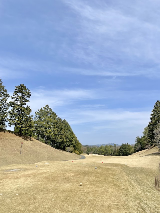 新奈良ゴルフ倶楽部 - Photo 5