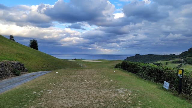 守礼カントリークラブ - Photo 4