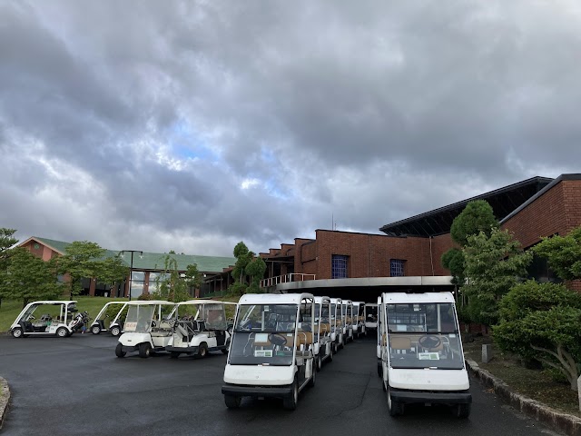 鈴峰ゴルフ倶楽部 - Photo 3
