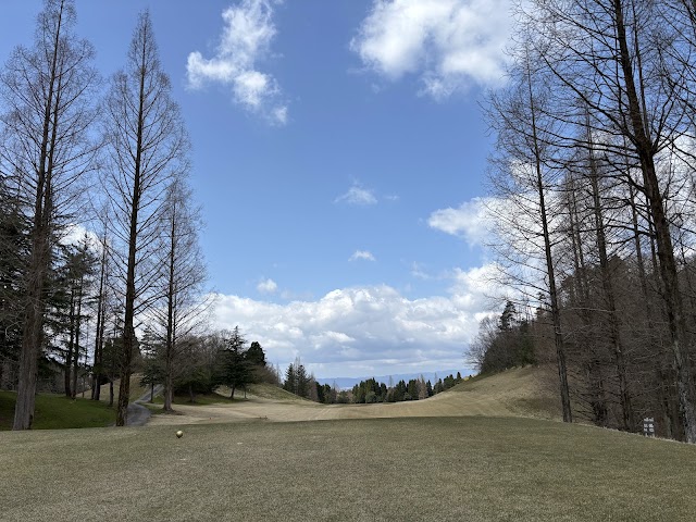 高岡カントリー倶楽部 - Photo 3