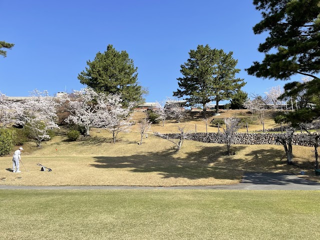 宝塚ゴルフ倶楽部 - Photo 2