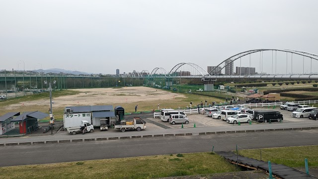 高槻ゴルフ倶楽部 - Photo 4