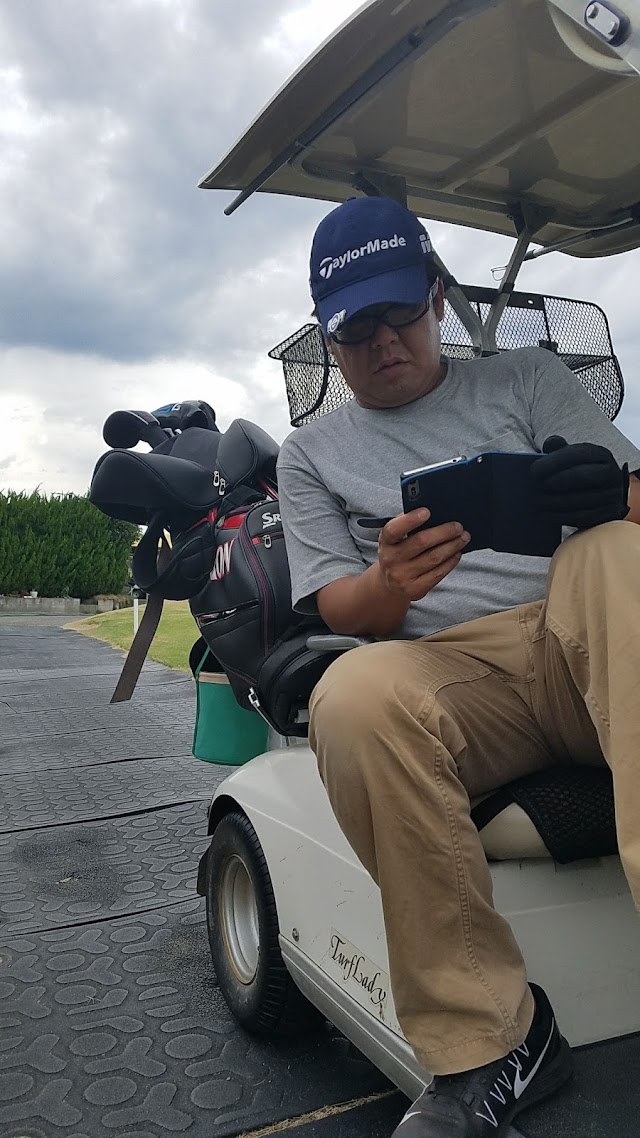 徳島ゴルフ倶楽部 - Photo 3
