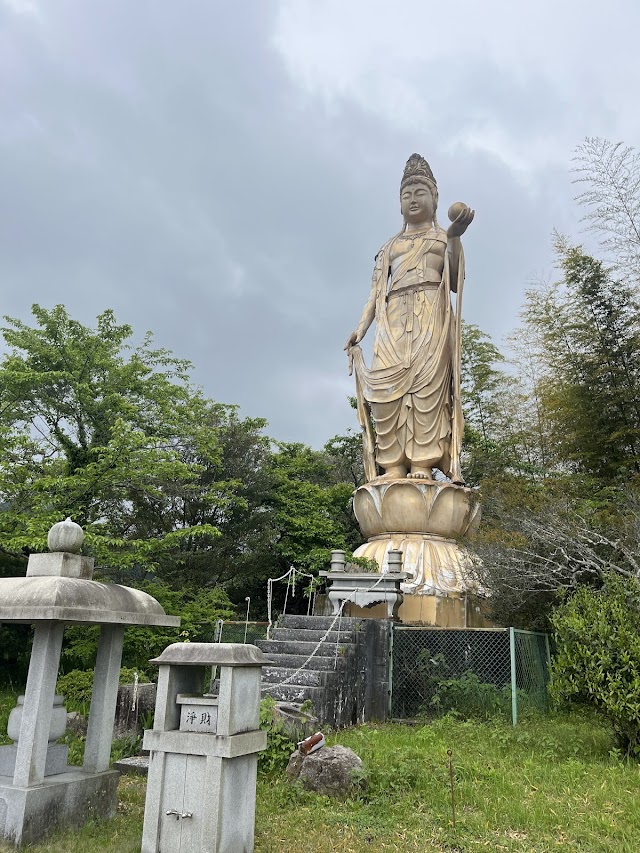 徳山国際カントリー倶楽部 - Photo 2