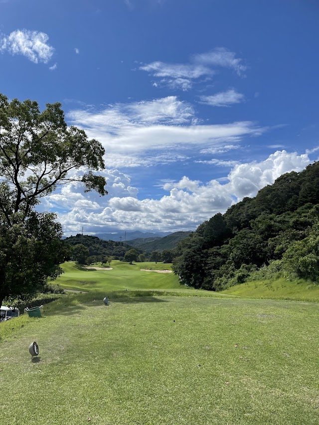 土佐山田ゴルフ倶楽部 - Photo 2