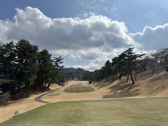 津久井湖ゴルフ倶楽部 - Photo 2