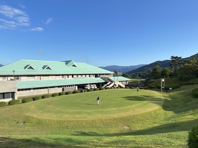 敦賀国際ゴルフ倶楽部 - Photo 3