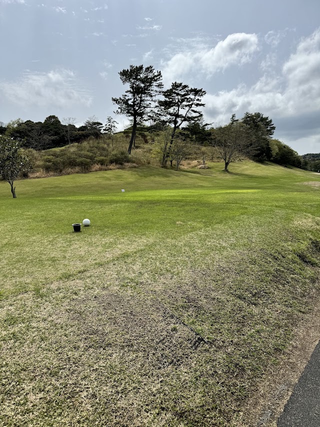 宇部７２カントリークラブ　万年池東コース - Photo 1