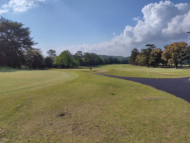 宇部７２カントリークラブ　万年池西コース - Photo 3