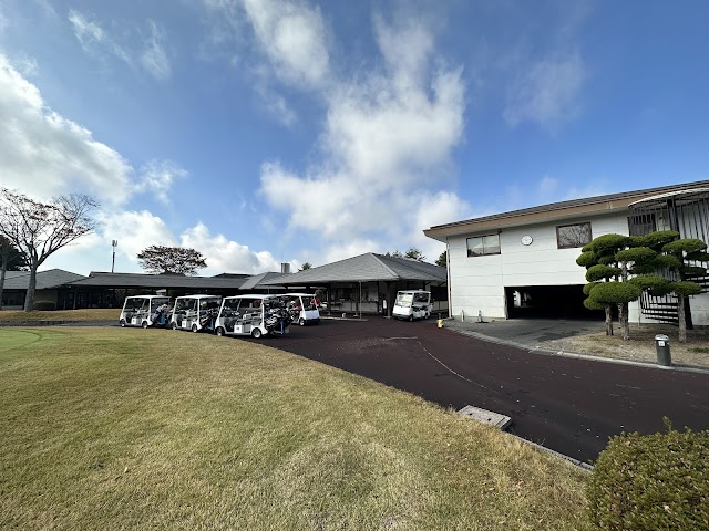 ユニマット山口ゴルフ倶楽部 - Photo 2