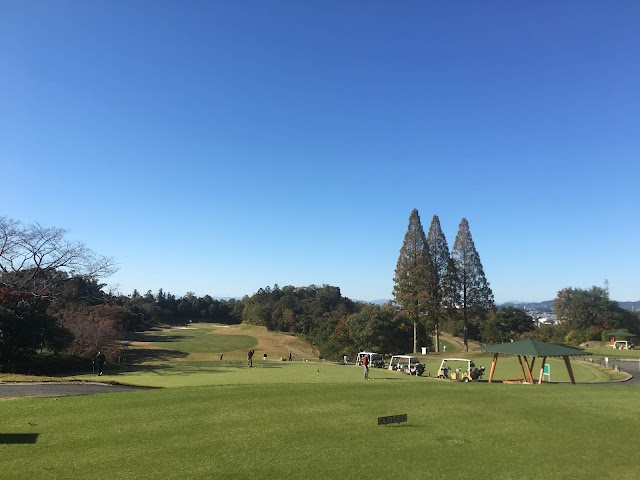 ウッドフレンズ森林公園ゴルフ場 - Photo 1