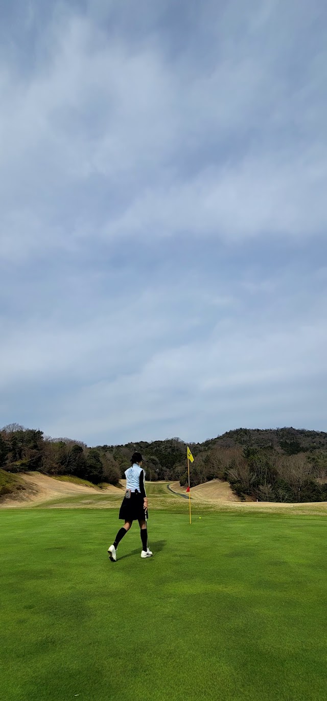 山口レインボーヒルズ泉水原ゴルフクラブ - Photo 2