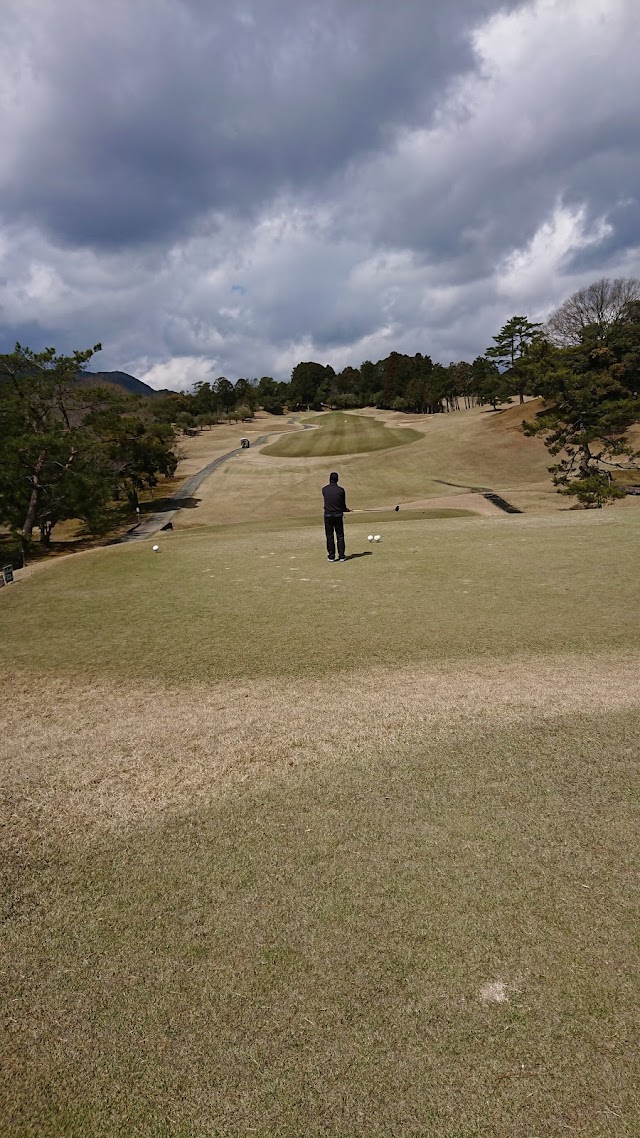 山口レインボーヒルズ豊田湖ゴルフクラブ - Photo 5