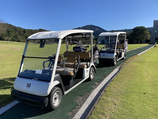 山口レインボーヒルズ豊田湖ゴルフクラブ - Photo 2