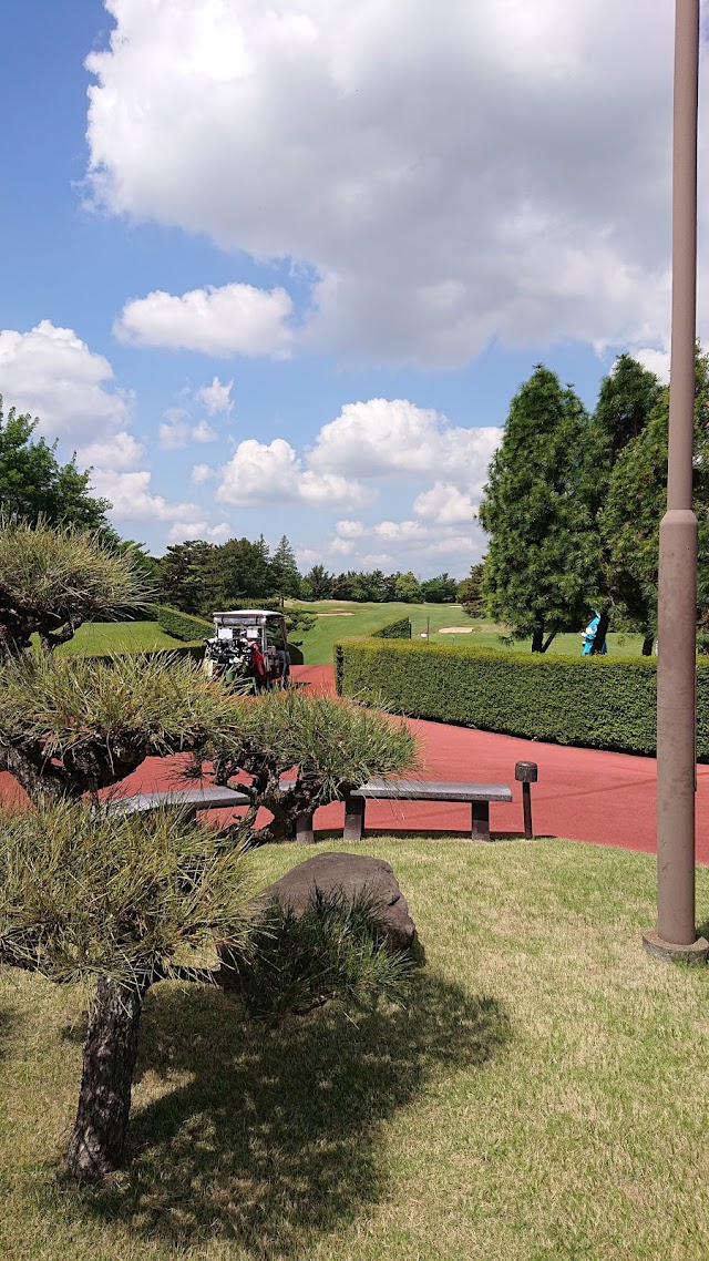 よみうりゴルフ倶楽部 - Photo 5