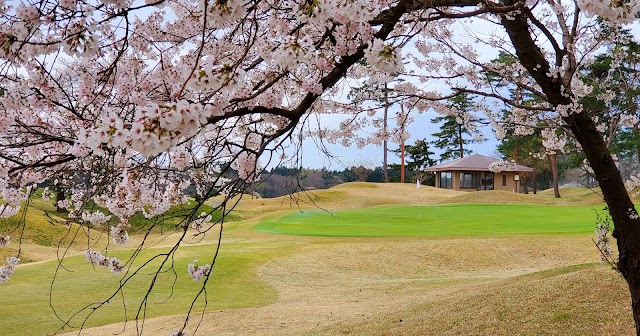 米山水源カントリークラブ - Photo 3