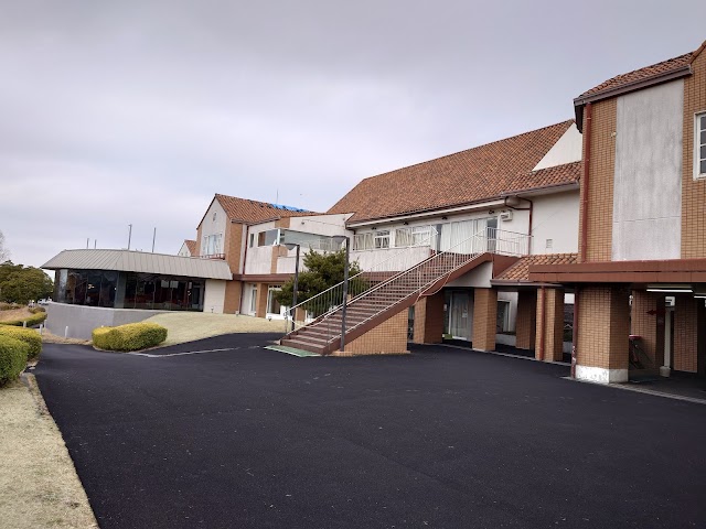 Yoshikawa Royal Golf Club - Photo 8