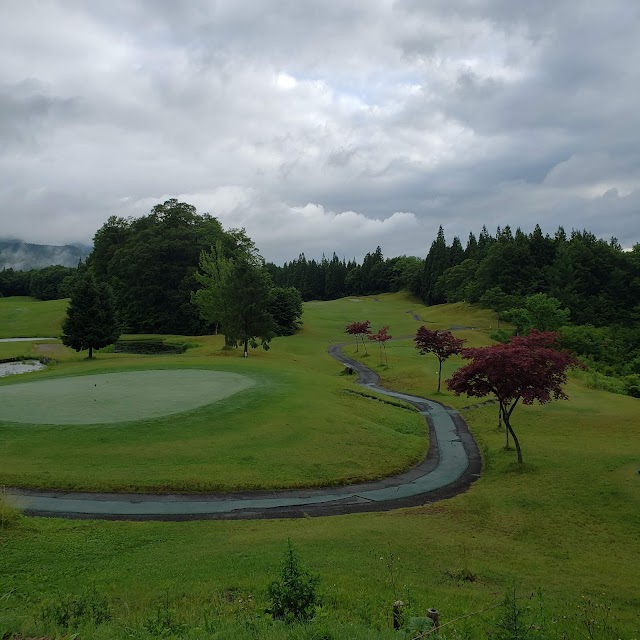 湯田高原カントリー倶楽部 - Photo 3