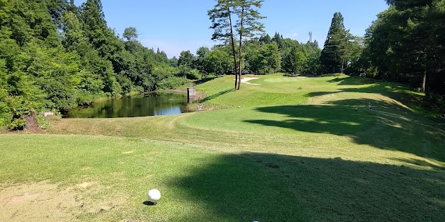 湯田高原カントリー倶楽部 - Photo 1