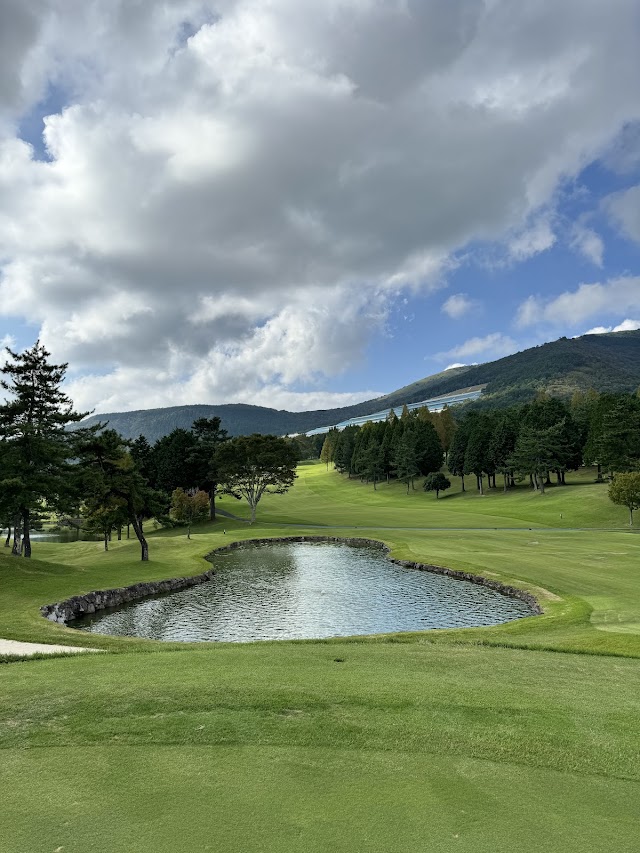湯布高原ゴルフクラブ - Photo 8