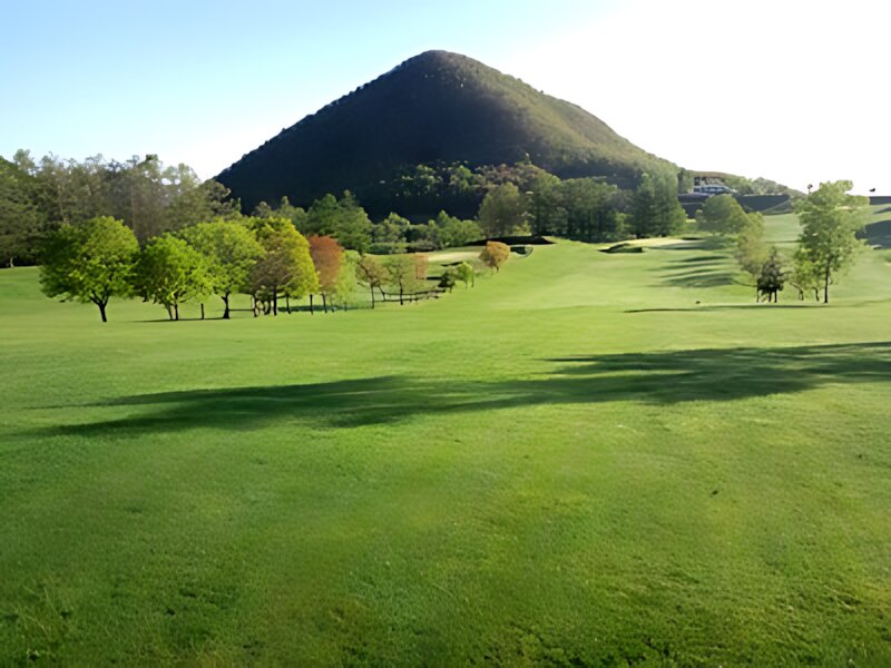 Sapporo Fujinosawa Suzuran Golf Course