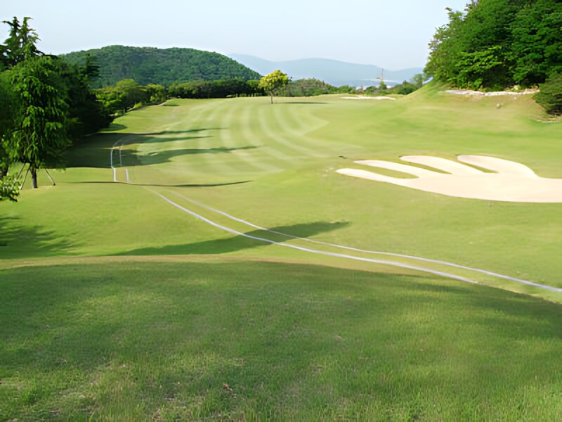 Takarazuka Keyaki Hill Country Club