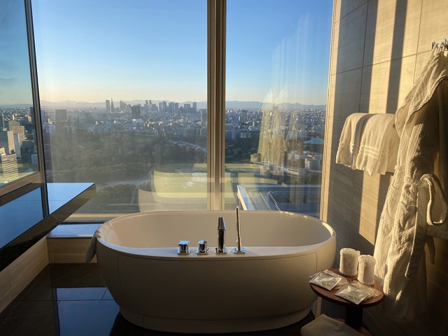 Four Seasons Hotel Tokyo at Otemachi