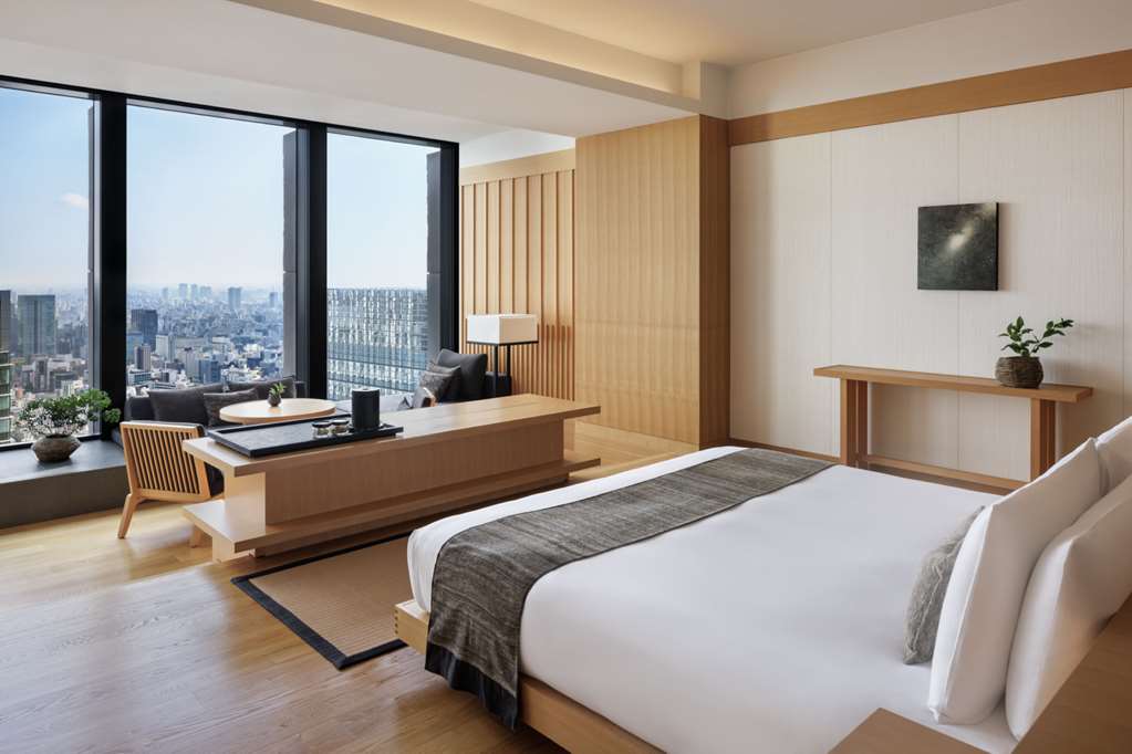 Aman Tokyo — hotel-room-interior 3