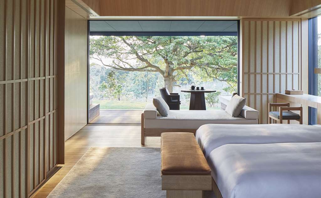 Amanemu — hotel-room-interior 5