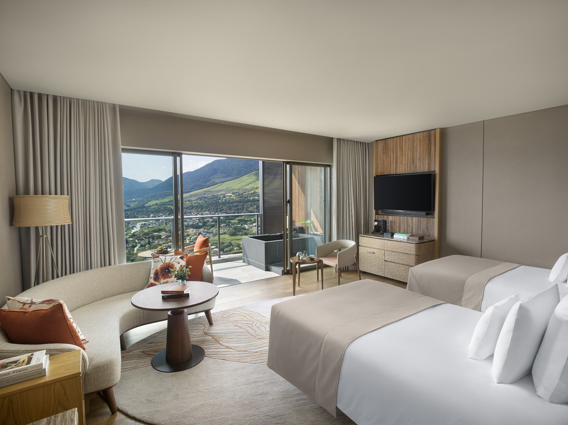 ANA InterContinental Beppu Resort & Spa — hotel-room-interior 1