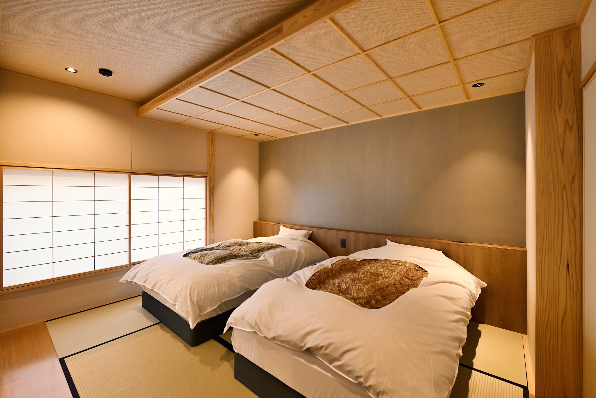 Beniya Kofuyuden — hotel-room-interior 1