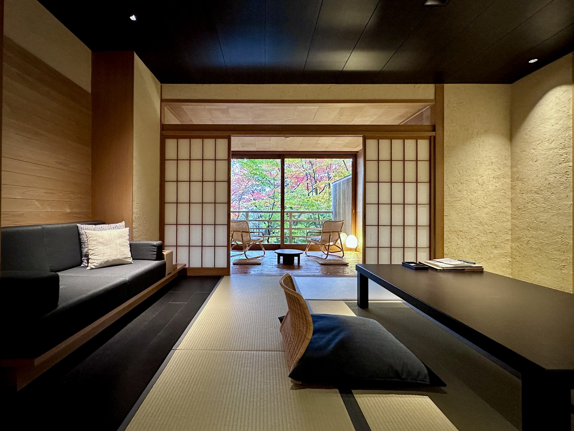 Beniya Mukayu — hotel-room-interior 1