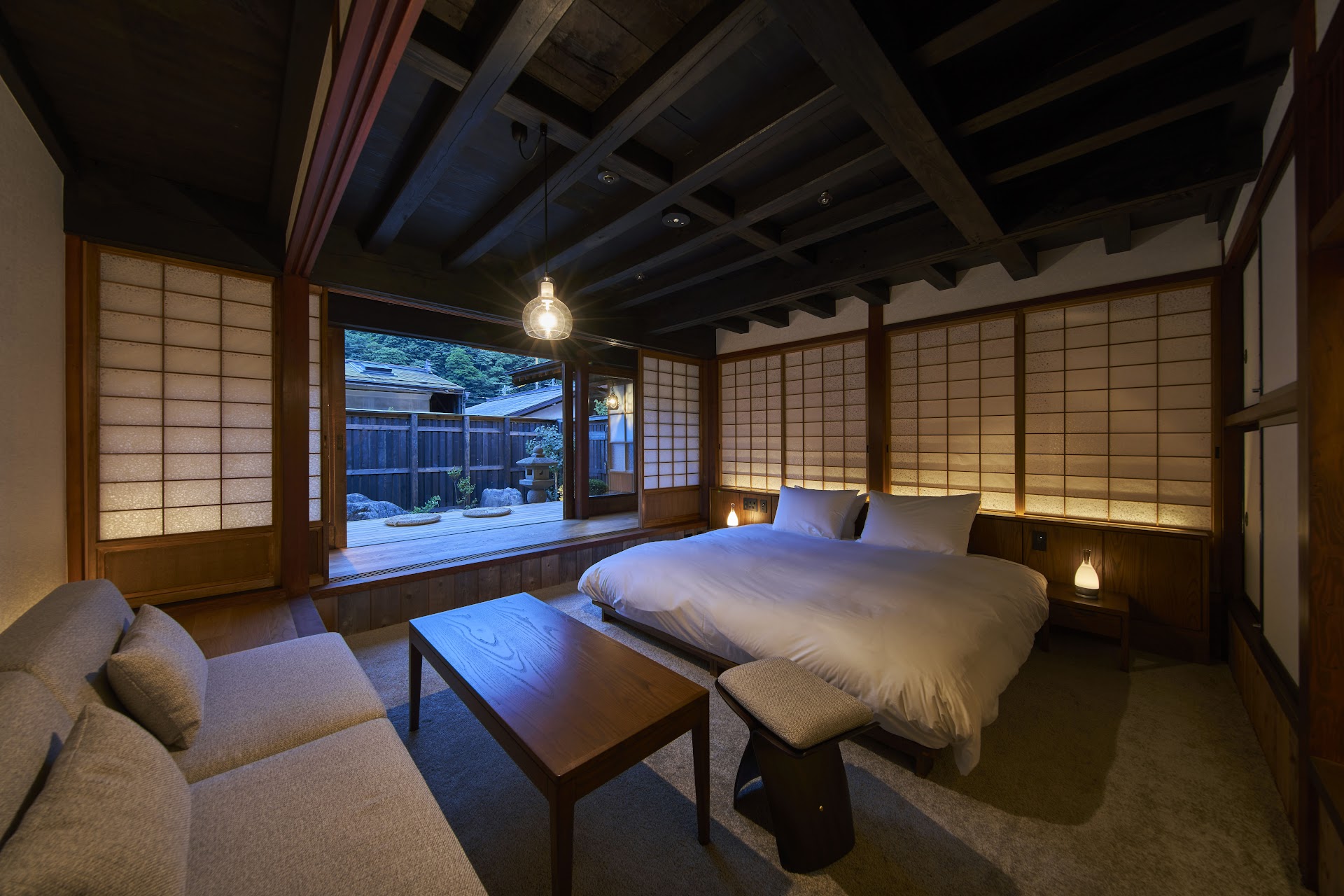 BYAKU Narai — hotel-room-interior 2