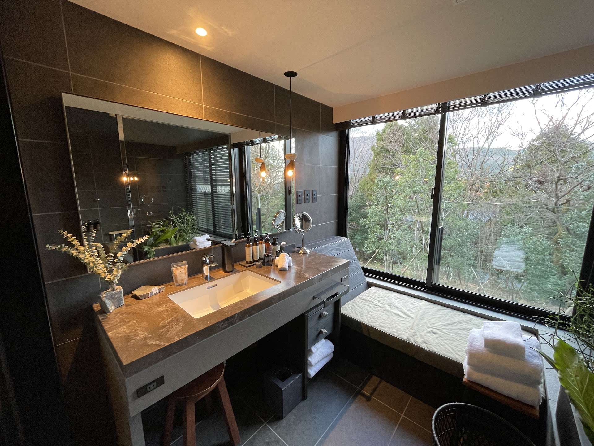 Fufu Hakone — hotel-room-interior 1