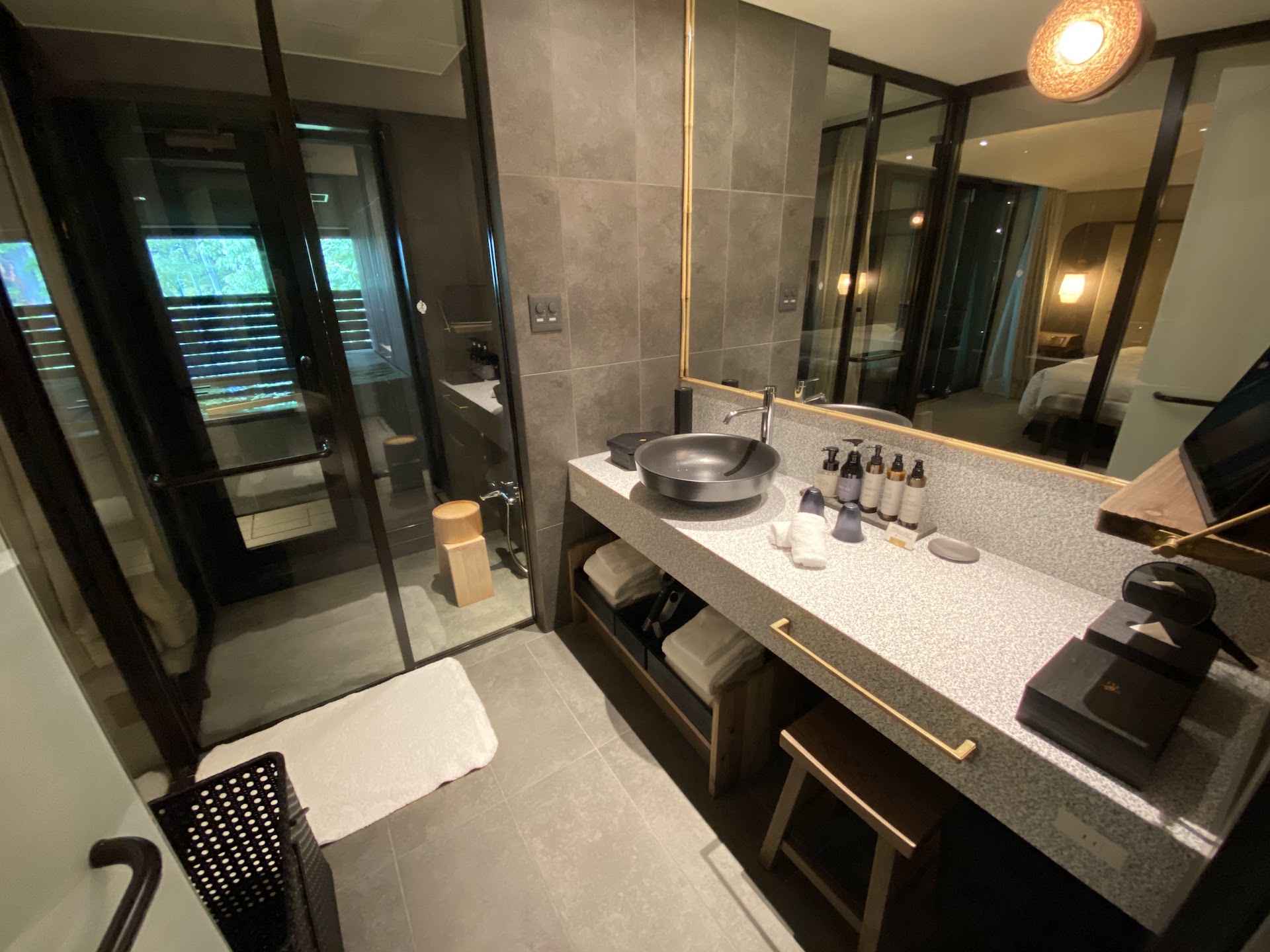 Fufu Nara — hotel-room-interior 2