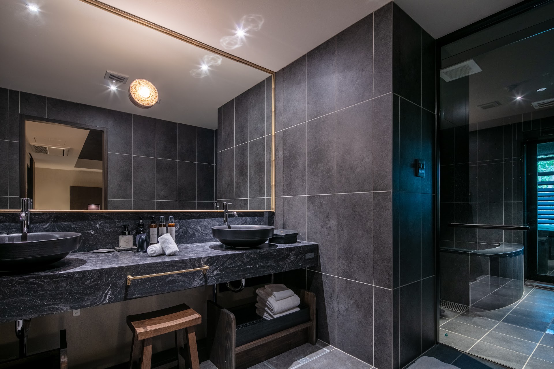 Fufu Nara — hotel-room-interior 3