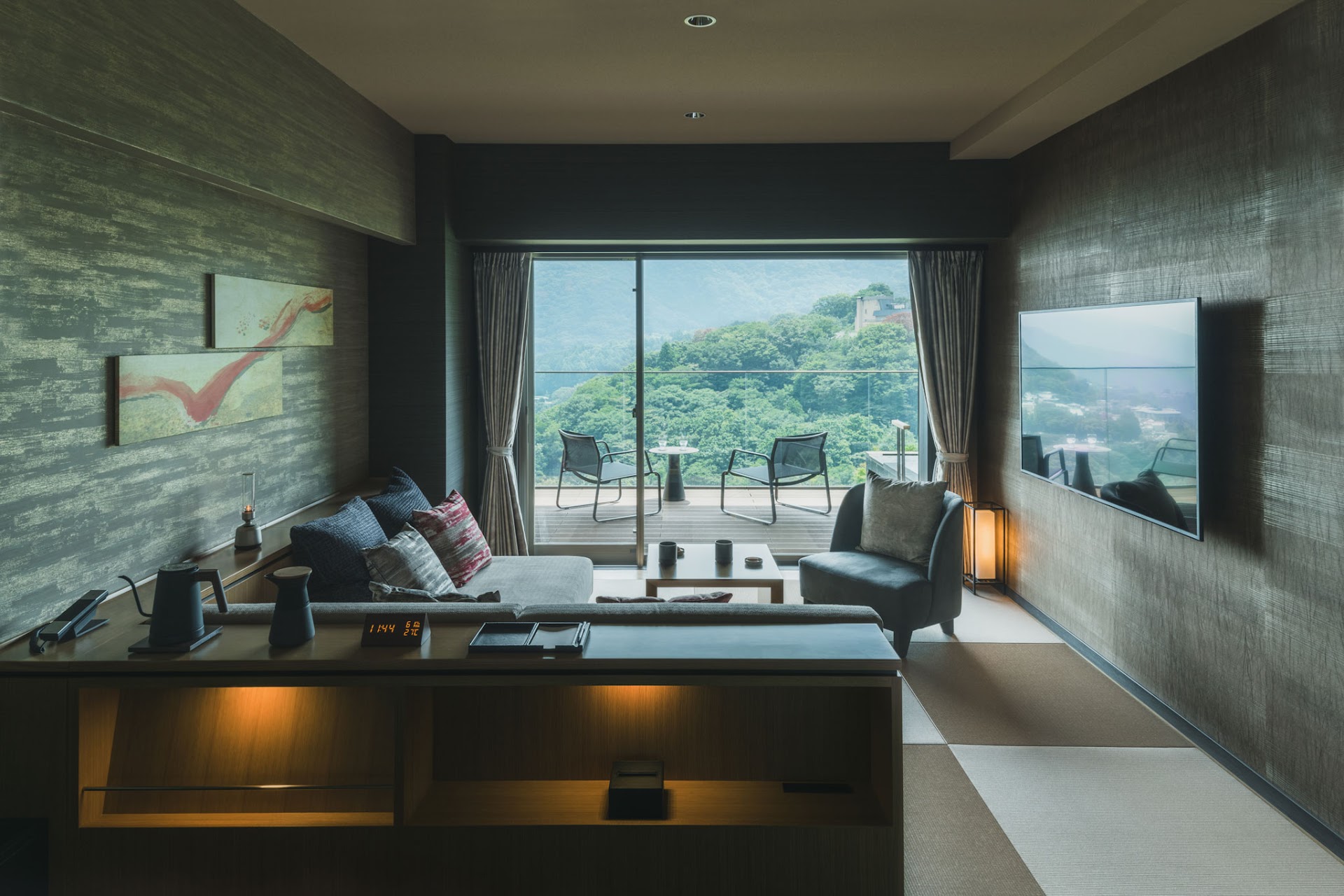 Hakone Gora Karaku — hotel-room-interior 2