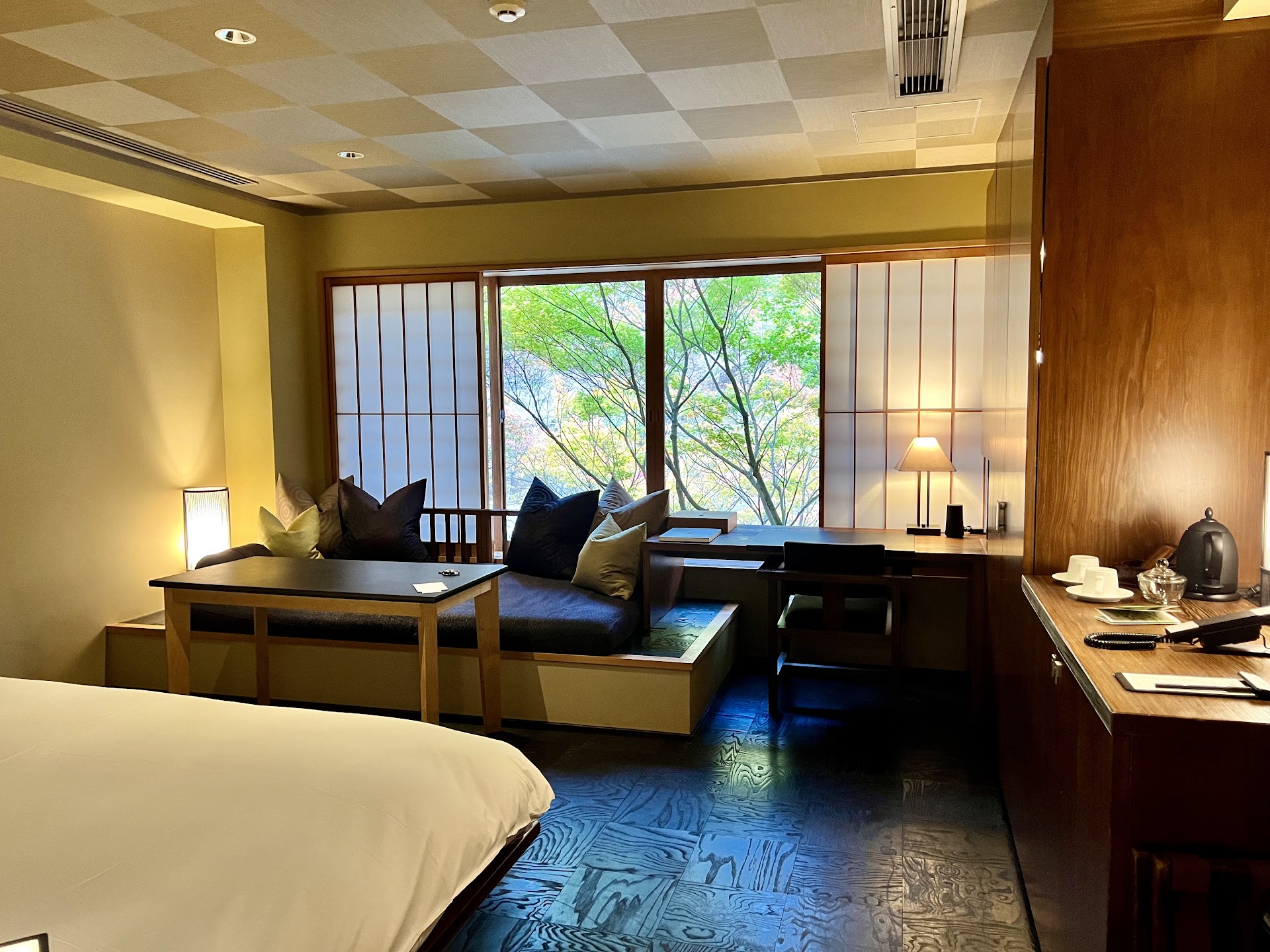 Hoshinoya Kyoto — hotel-room-interior 1