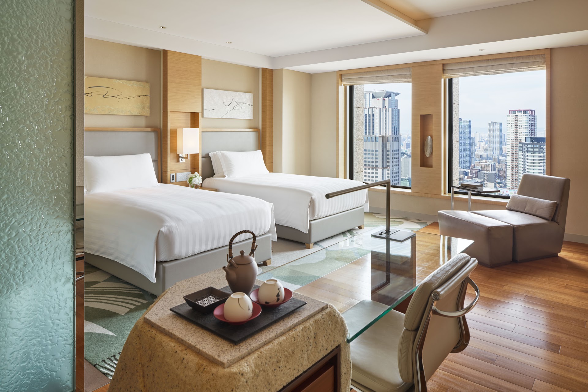 InterContinental Osaka — hotel-room-interior 1