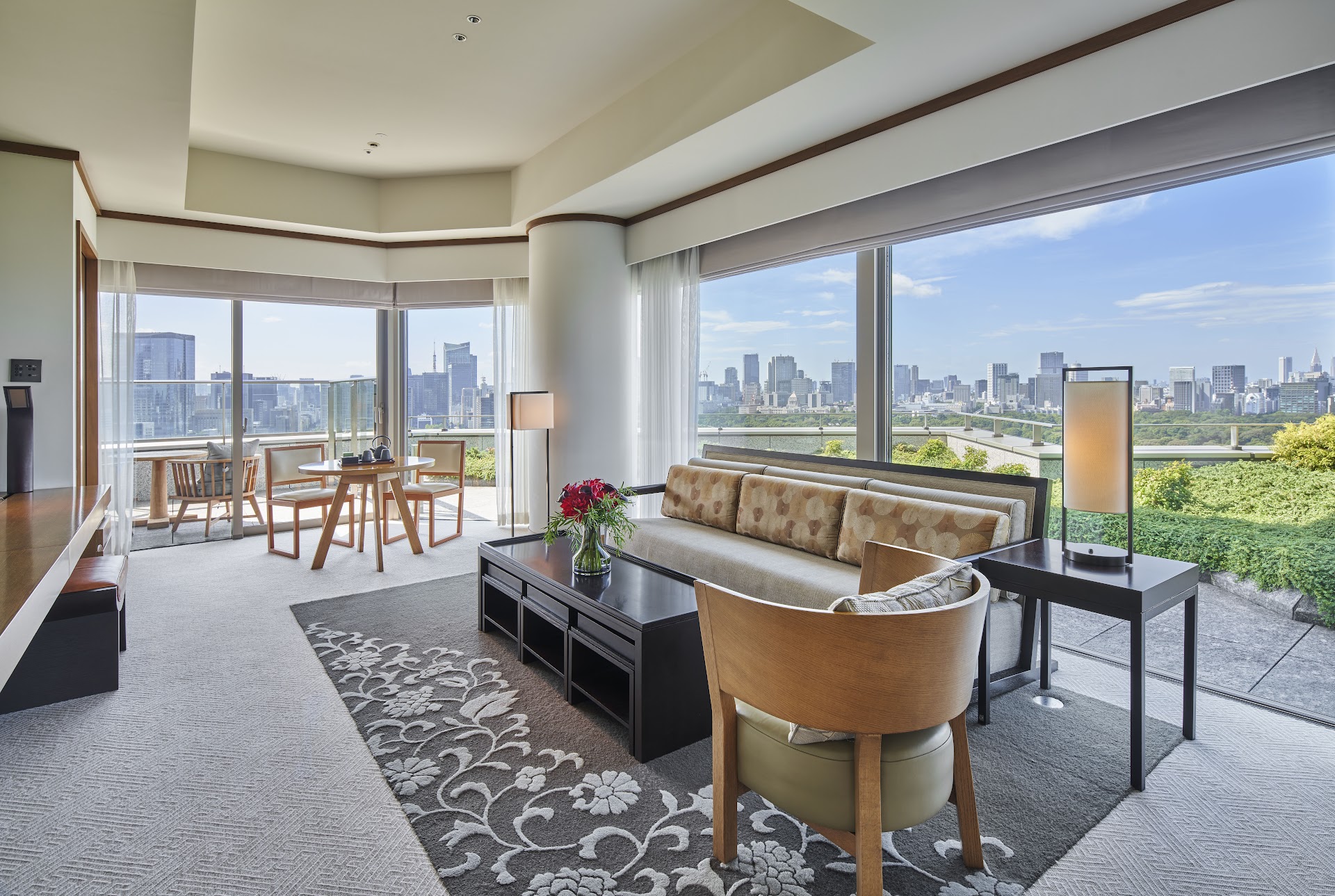 Palace Hotel Tokyo — hotel-room-interior 1